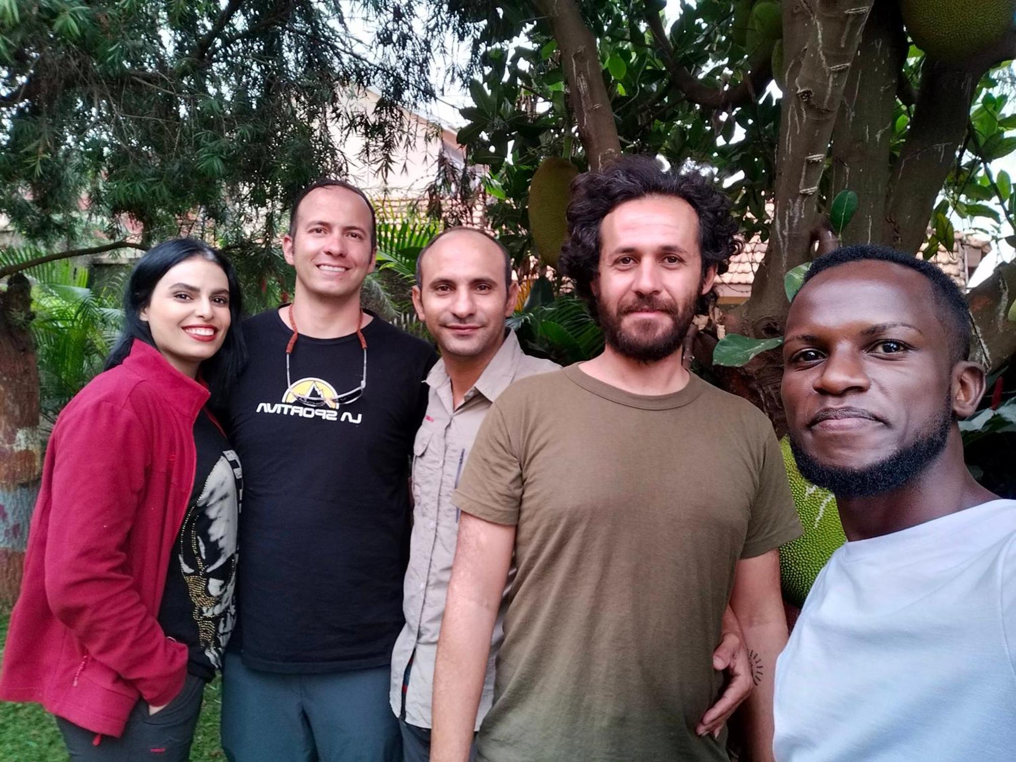 TGS Homestay Kampala Luaran gambar