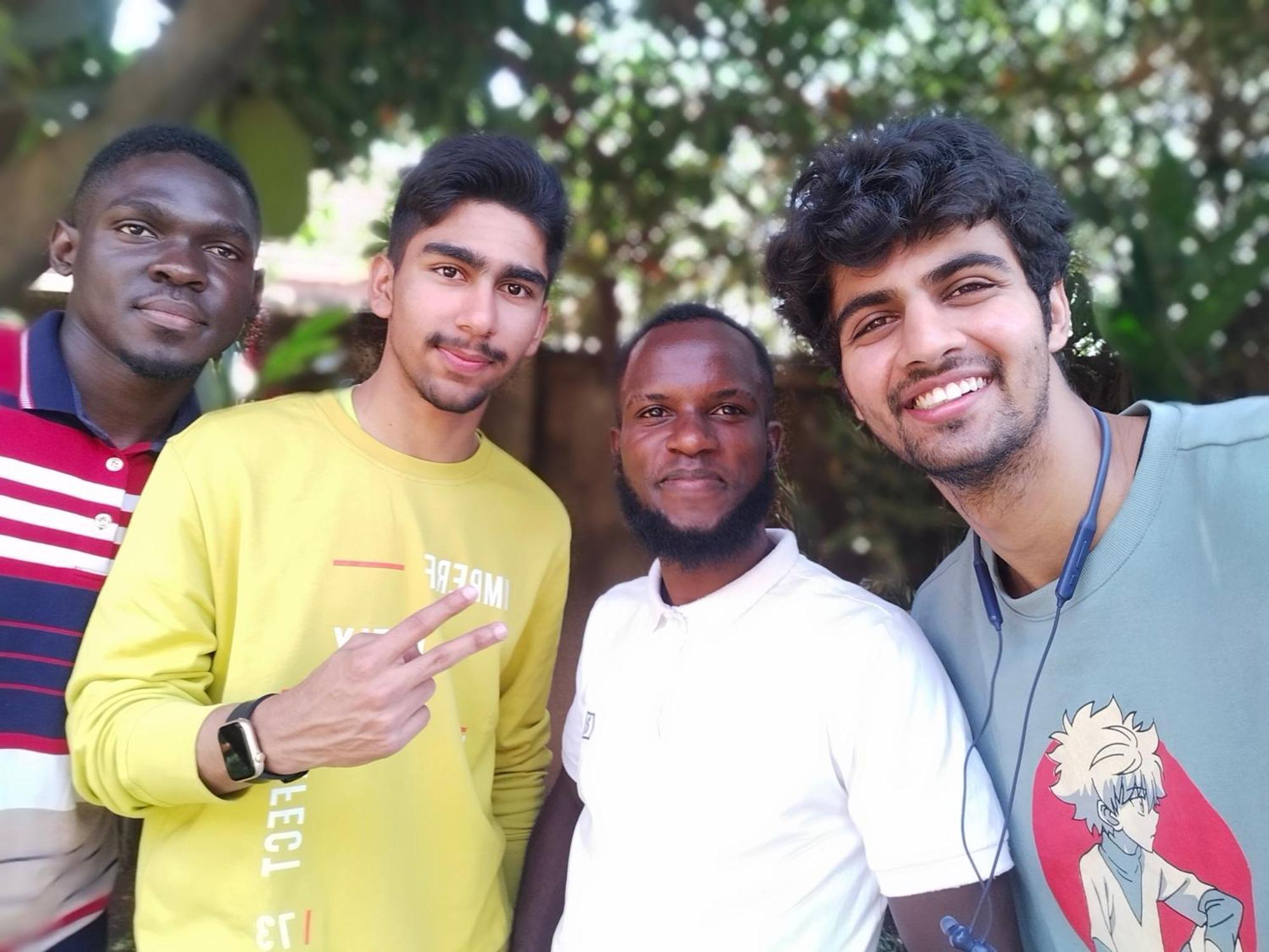 TGS Homestay Kampala Luaran gambar