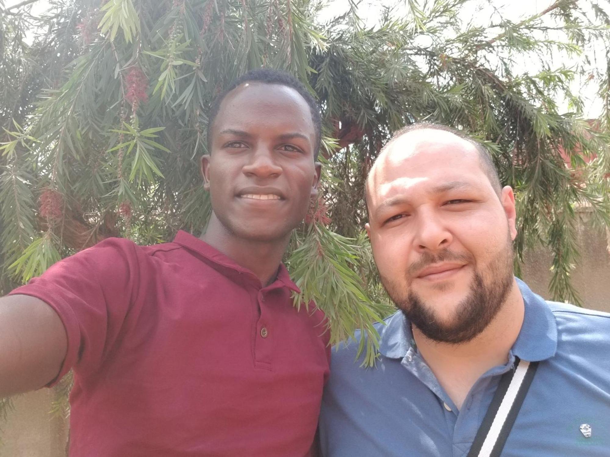TGS Homestay Kampala Luaran gambar