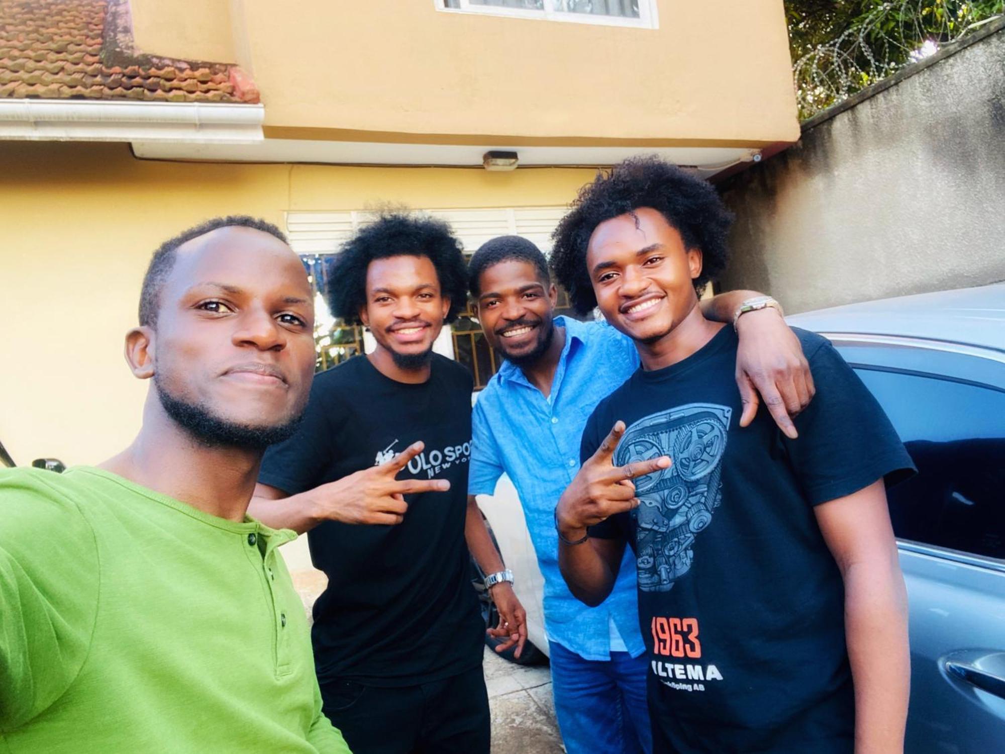 TGS Homestay Kampala Luaran gambar