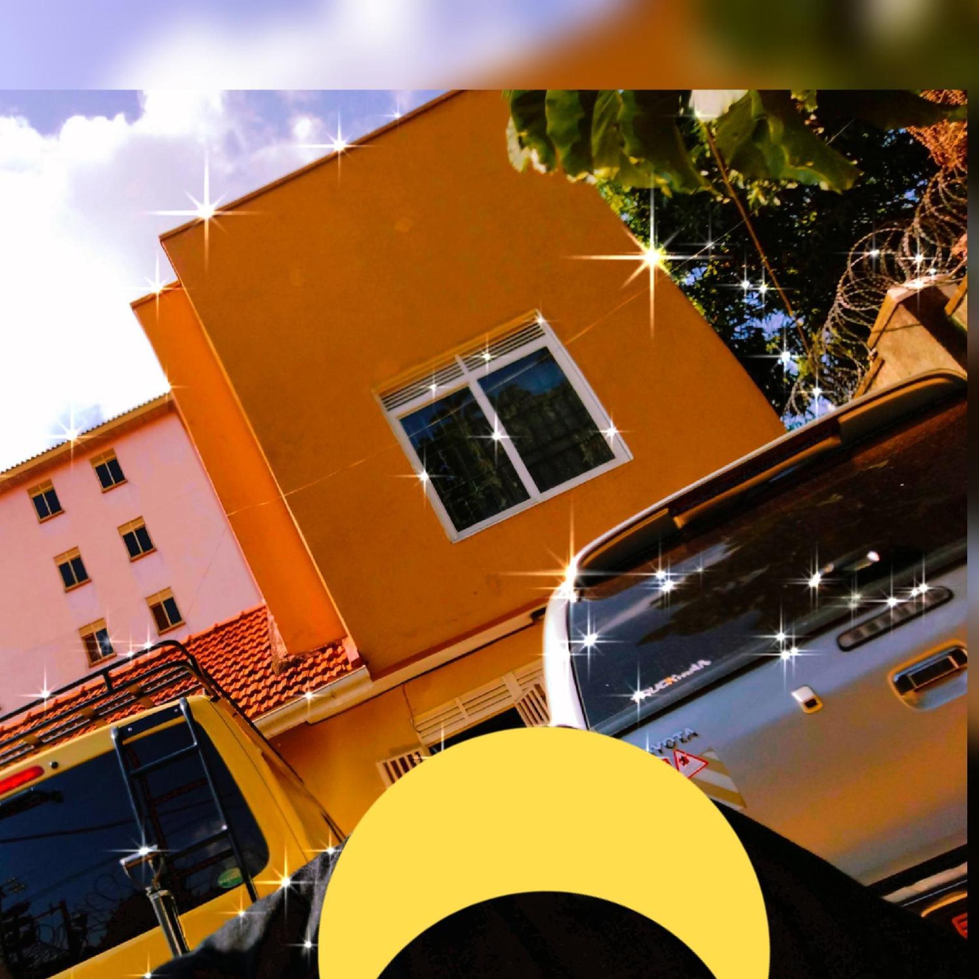TGS Homestay Kampala Luaran gambar