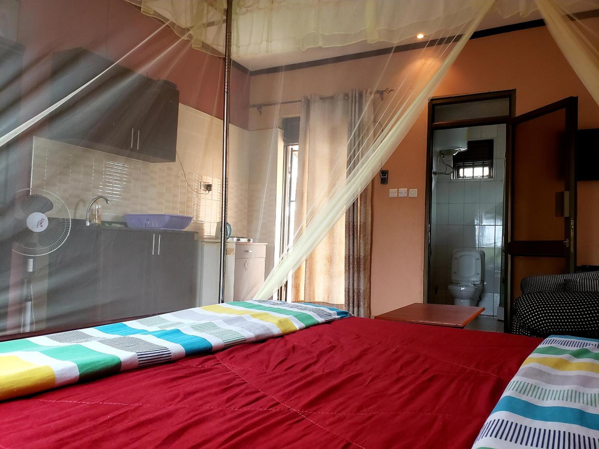 TGS Homestay Kampala Bilik gambar