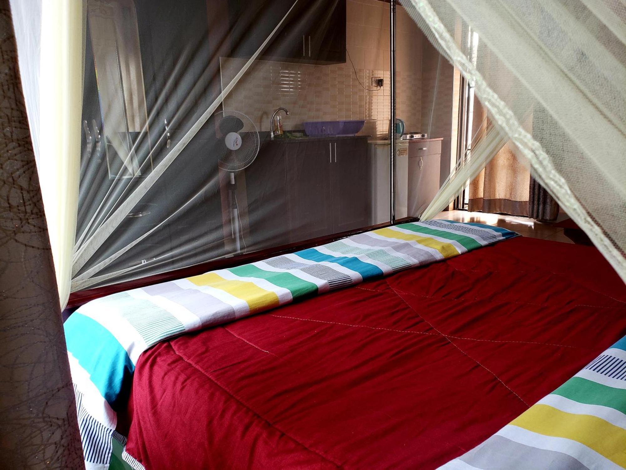 TGS Homestay Kampala Bilik gambar